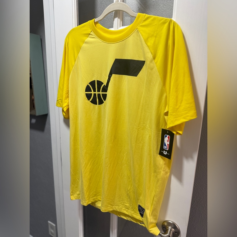 NWT NBA Men’s Utah Jazz Shirt - Picture 3 of 8